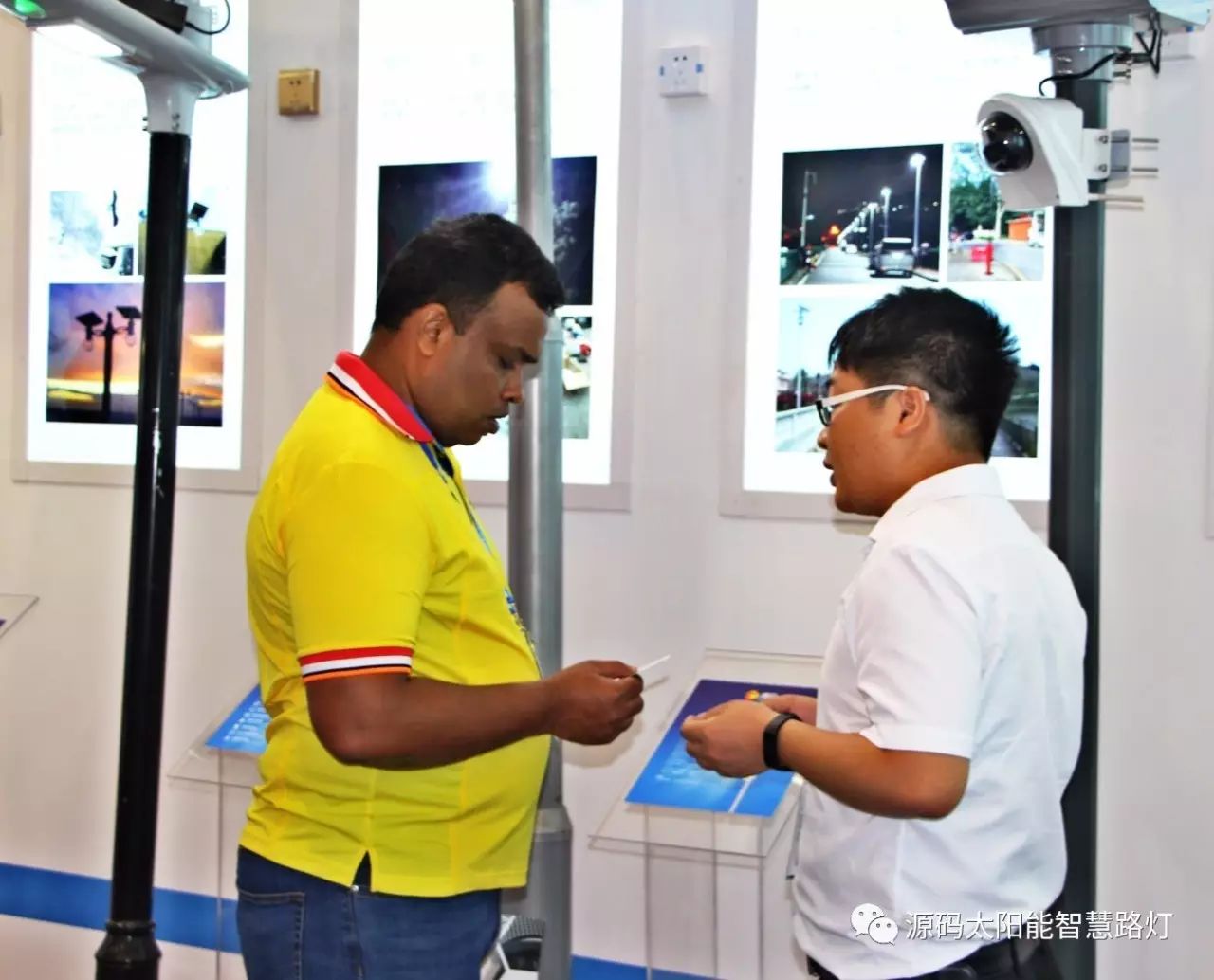 一帶一路，東盟展會(huì)，東盟博覽會(huì)，太陽能路燈，太陽能路燈廠家，光伏路燈廠家，太陽能平板燈