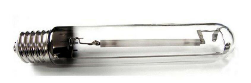 源碼：太陽能路燈光源是什么？