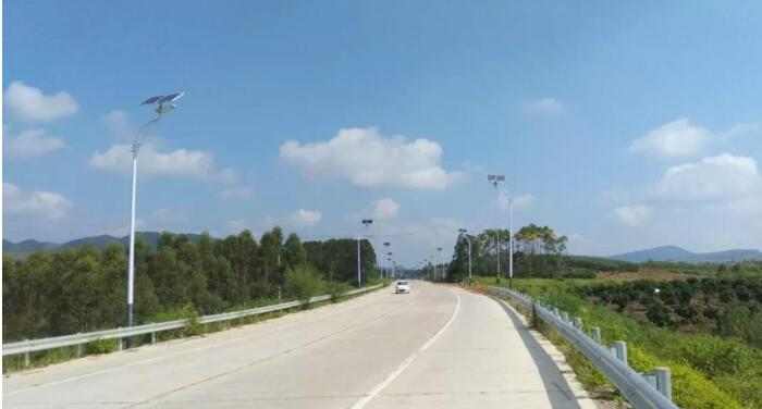 源碼太陽能路燈現場異常排除方法匯總